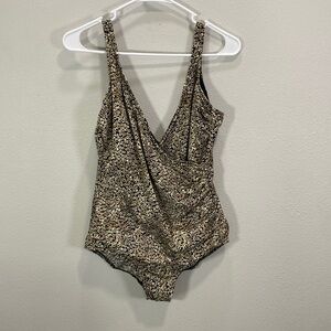 Miraclesuit swimsuit onepiece black with tan goldish circles‎